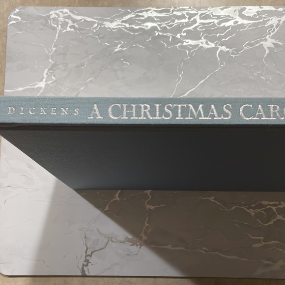 Charles Dickens Christmas Carol Children Hardcover Holiday Book (152 pages) - Picture 8 of 8